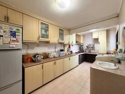 Blk 227 Jurong East Street 21 (Jurong East), HDB 5 Rooms #571811591